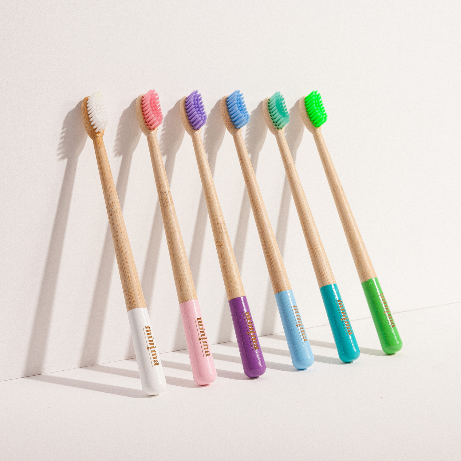 Cepillo de Dientes de Bambú - Adulto